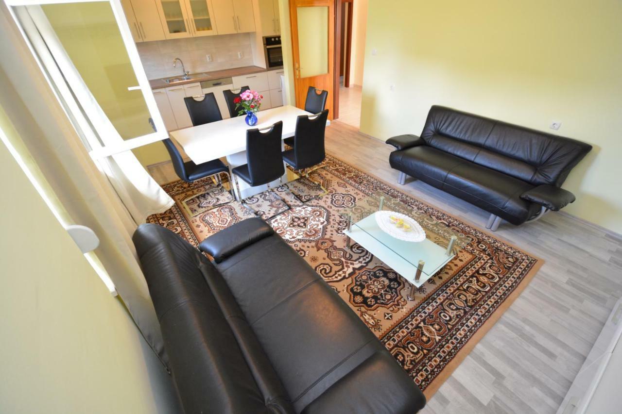 Appartamento Apartman Susic Policnik Esterno foto