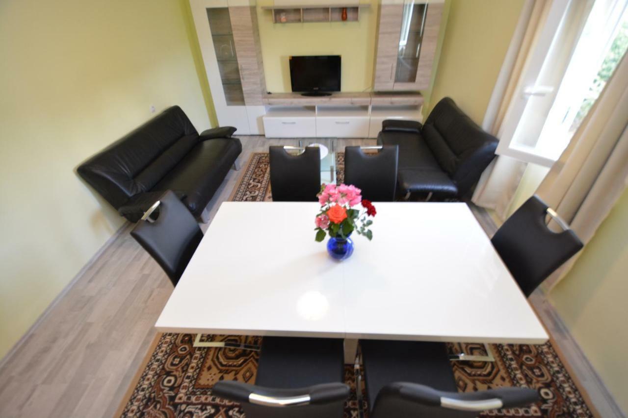Appartamento Apartman Susic Policnik Esterno foto