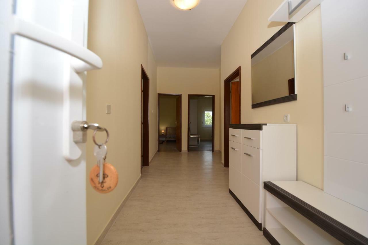 Appartamento Apartman Susic Policnik Esterno foto