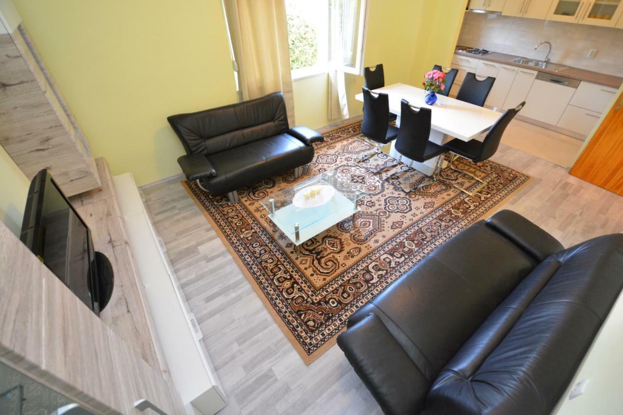 Appartamento Apartman Susic Policnik Esterno foto